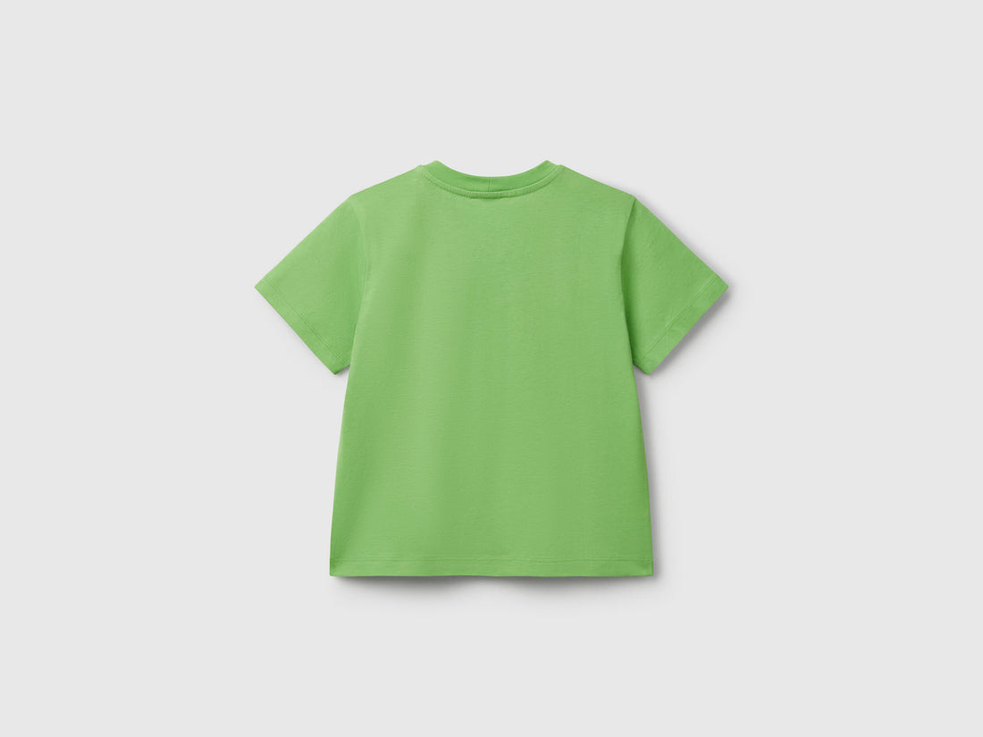 Benetton_Crew Neck T-Shirt with Print_35RYG10I7_2P7_02