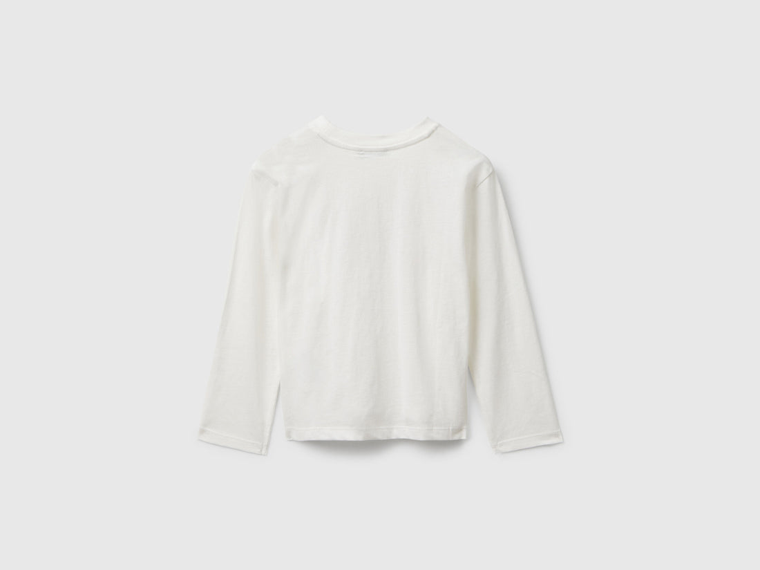 Benetton_Creamy White_Cotton T-Shirt with Glittery Print_35RYG10K7_074_02