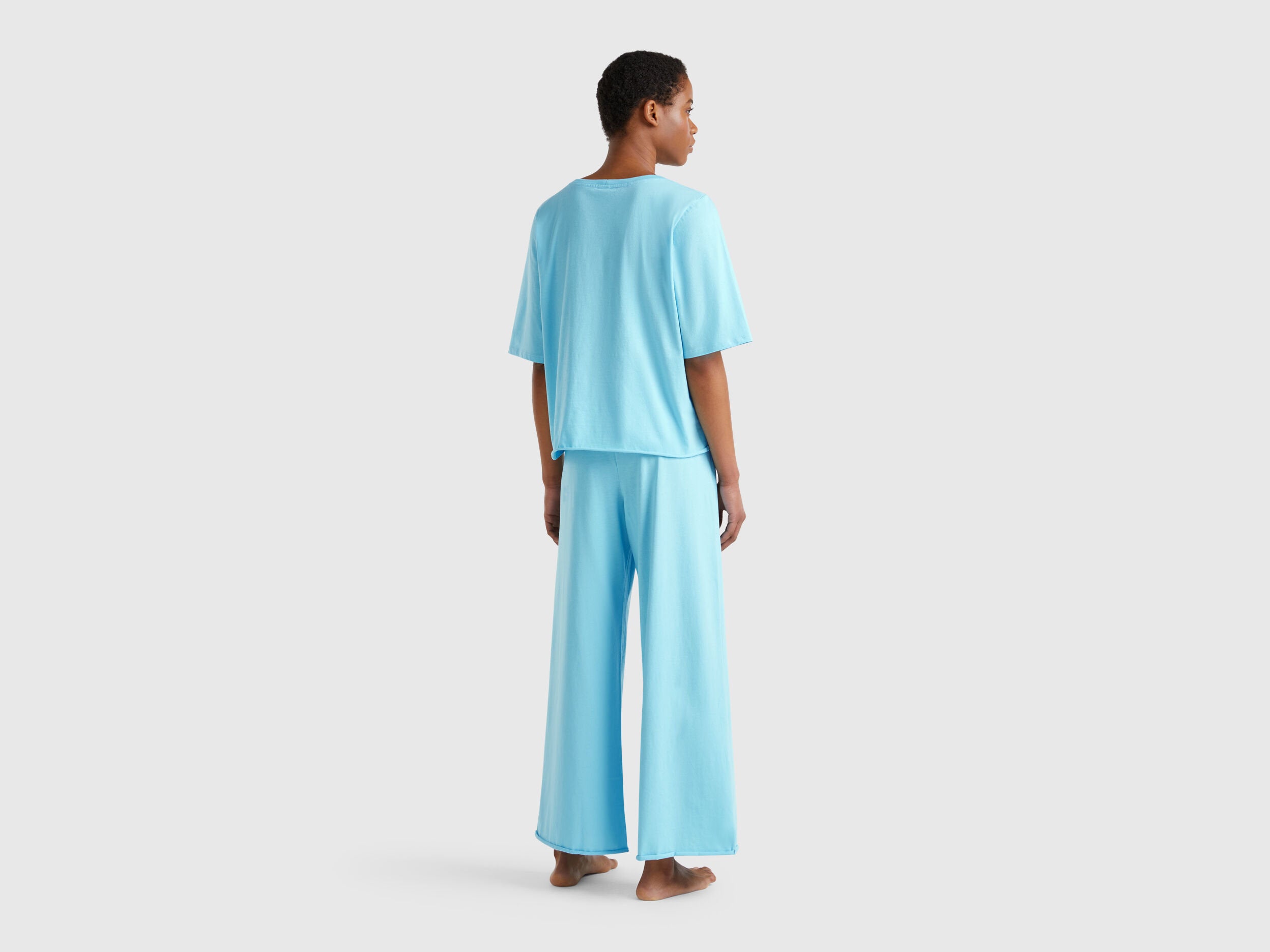 Benetton_Loose-Fitting Pyjamas in Pure Cotton_35VB3P03P_1H5_02