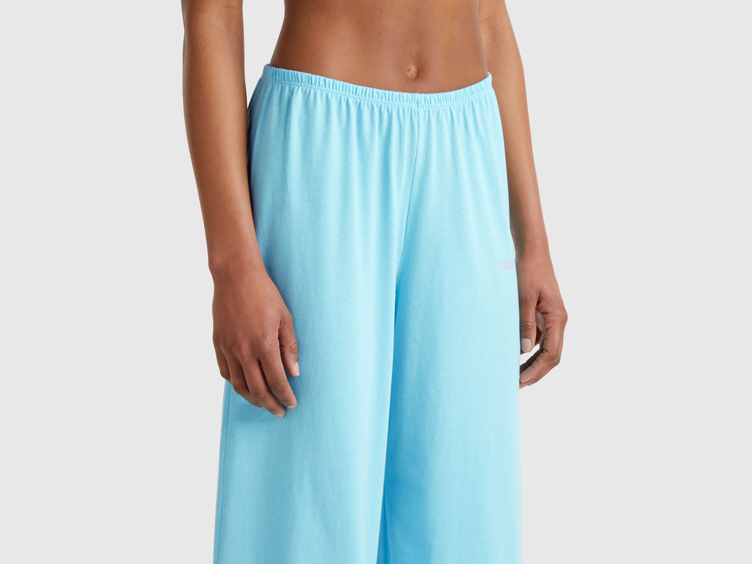 Benetton_Loose-Fitting Pyjamas in Pure Cotton_35VB3P03P_1H5_03