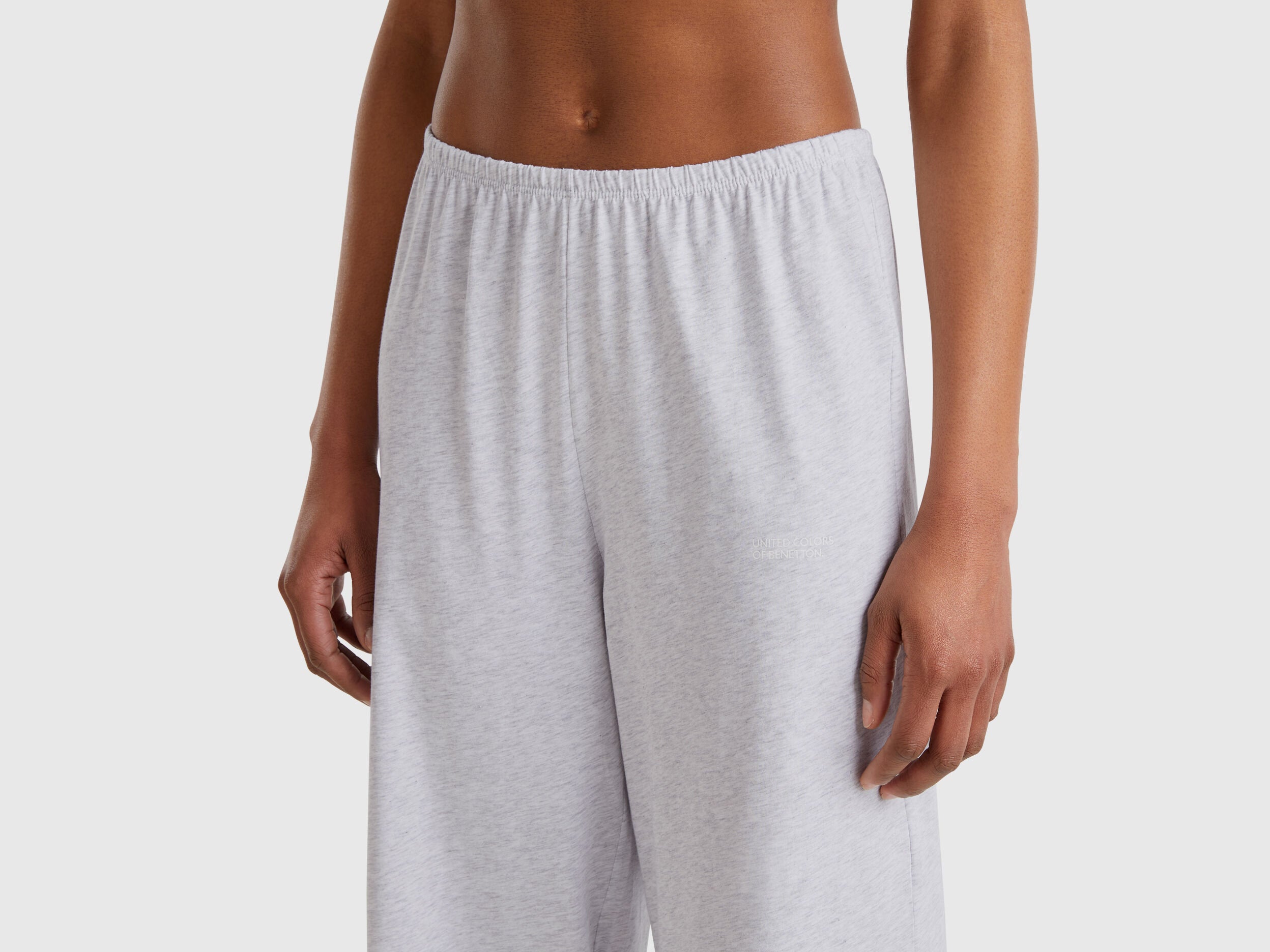 Benetton_Loose-Fitting Pyjamas in Pure Cotton_35VB3P03P_506_03