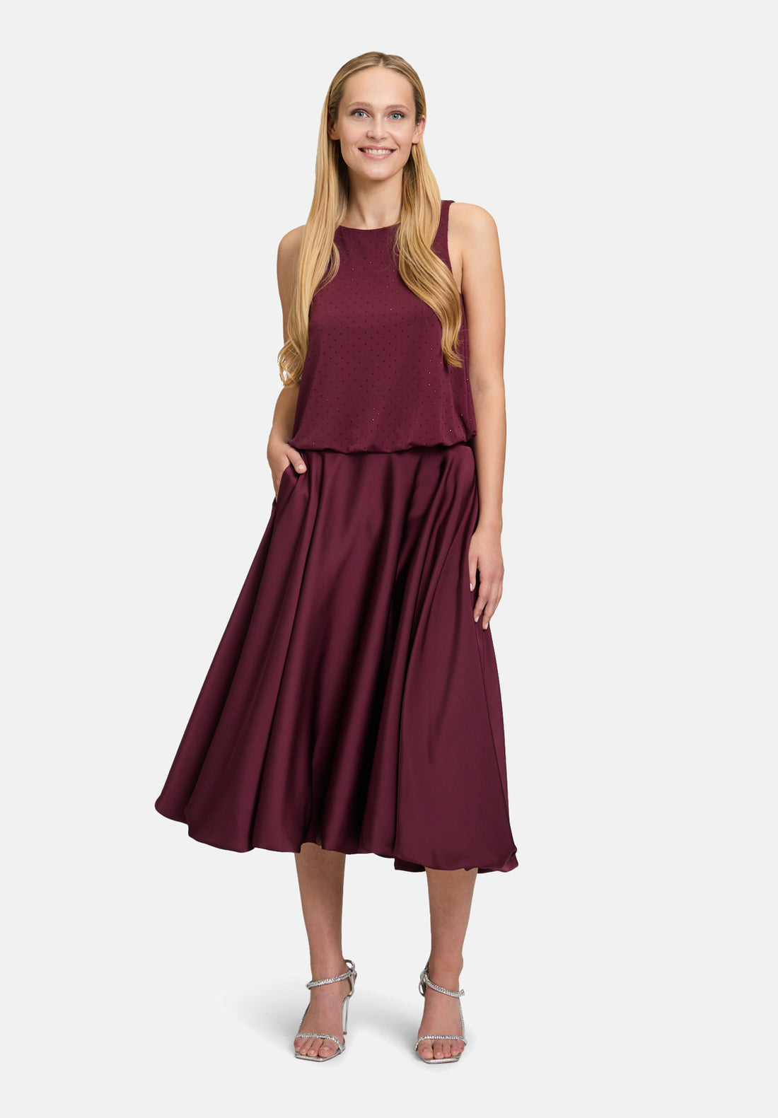Vera Mont_Deep Dahlia_Balloon Skirt with Elastic Waistband_3610-4262_4715_02