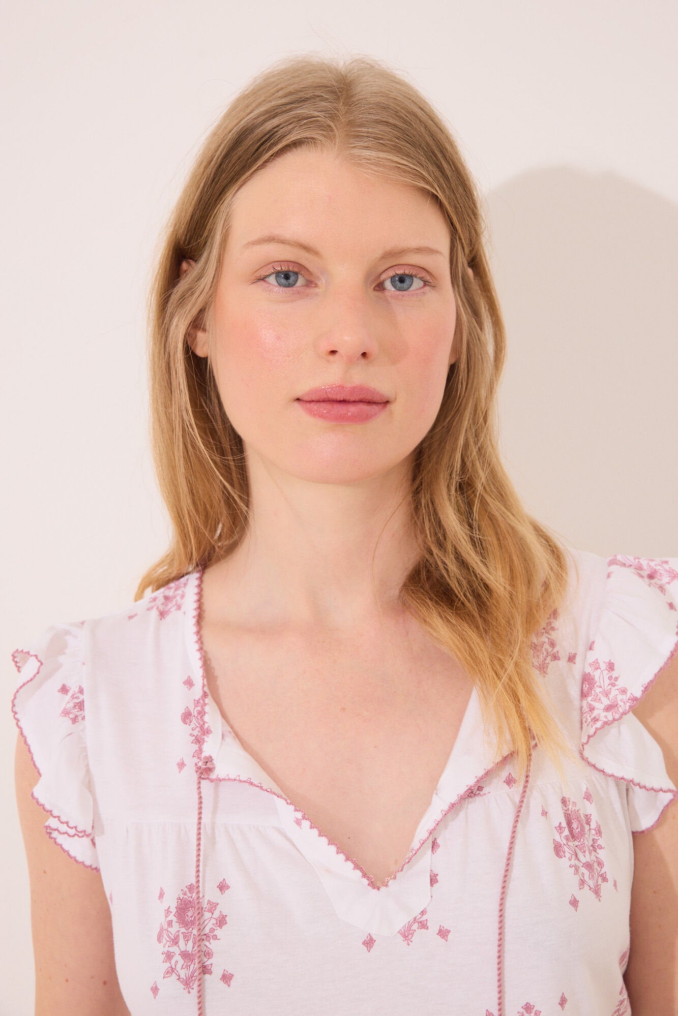 Women Secret_White "Maternity" Short Nightgown with Floral Print_3639162_96_02