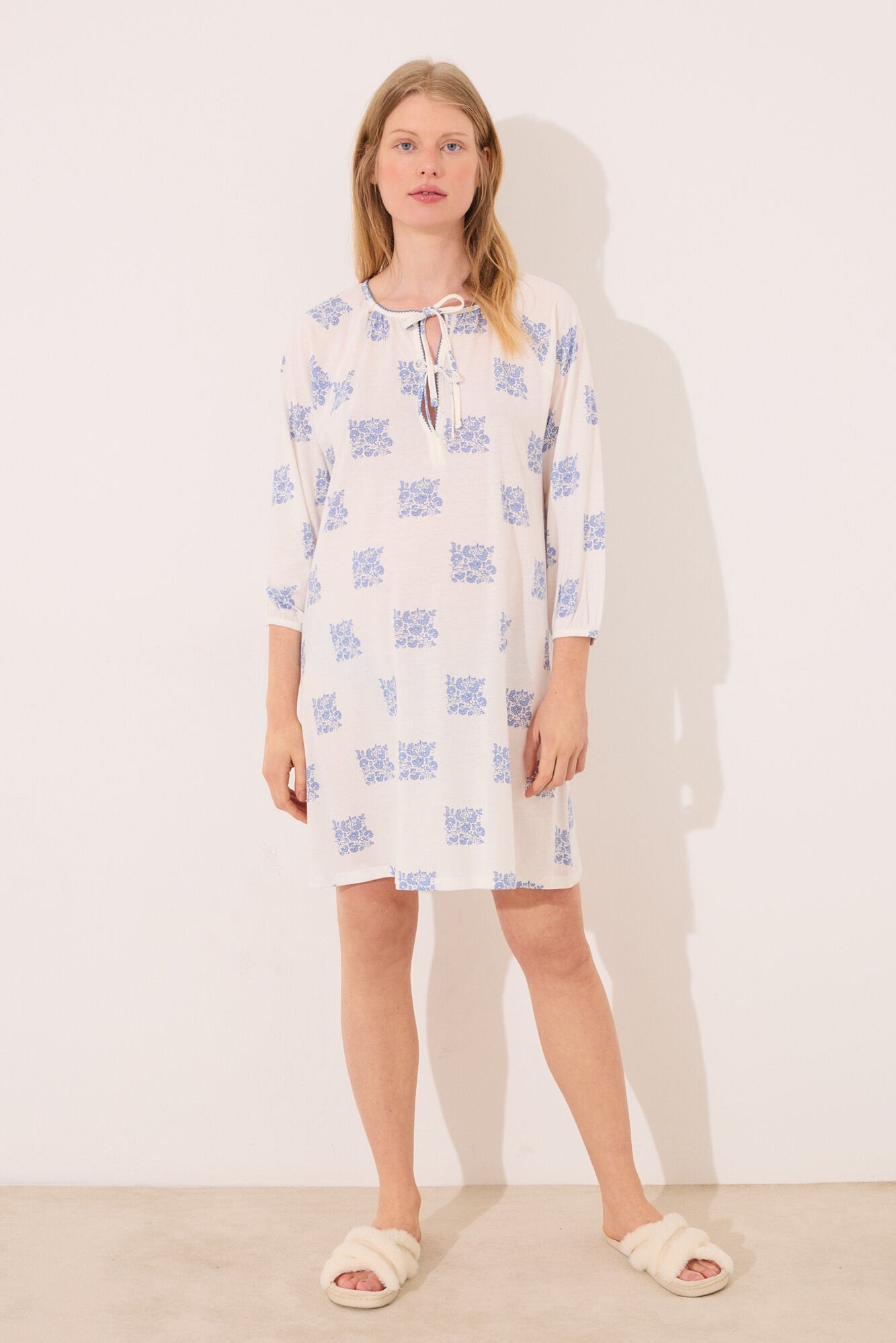 Women Secret_Short White "Maternity" Nightgown with Boho Print_3639163_96_02