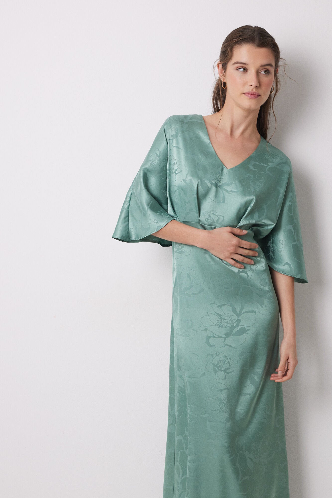Women Secret_Green Jacquard Satin Caftan Dress_3639171_21_03