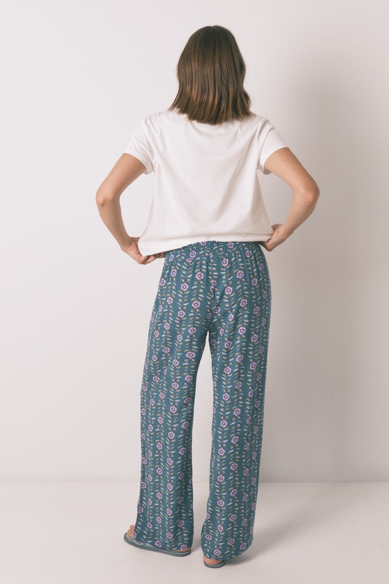 Women Secret_Green_Long Viscose Flower Print Trouser_3702257_22_06