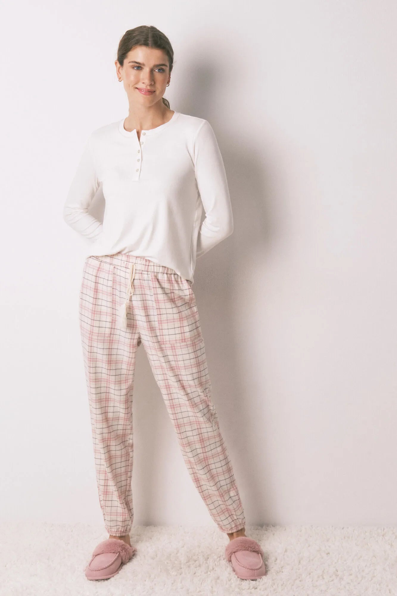 Women Secret_Pink_Long Pink Flannel Trouser with a Plaid Print_3702284_73_01