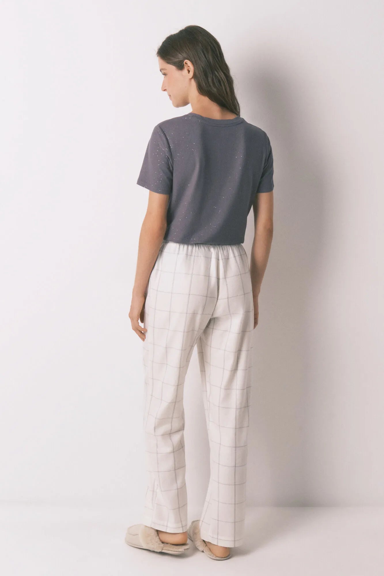 Women Secret_Ivory_Long White Flannel Trouser with a Checkered Print_3702285_96_05