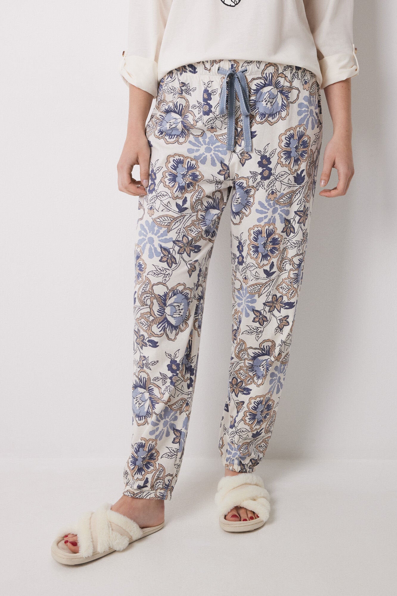 Women Secret_Long Carrot Trouser 100% Cotton Flowers_3709645_17_04