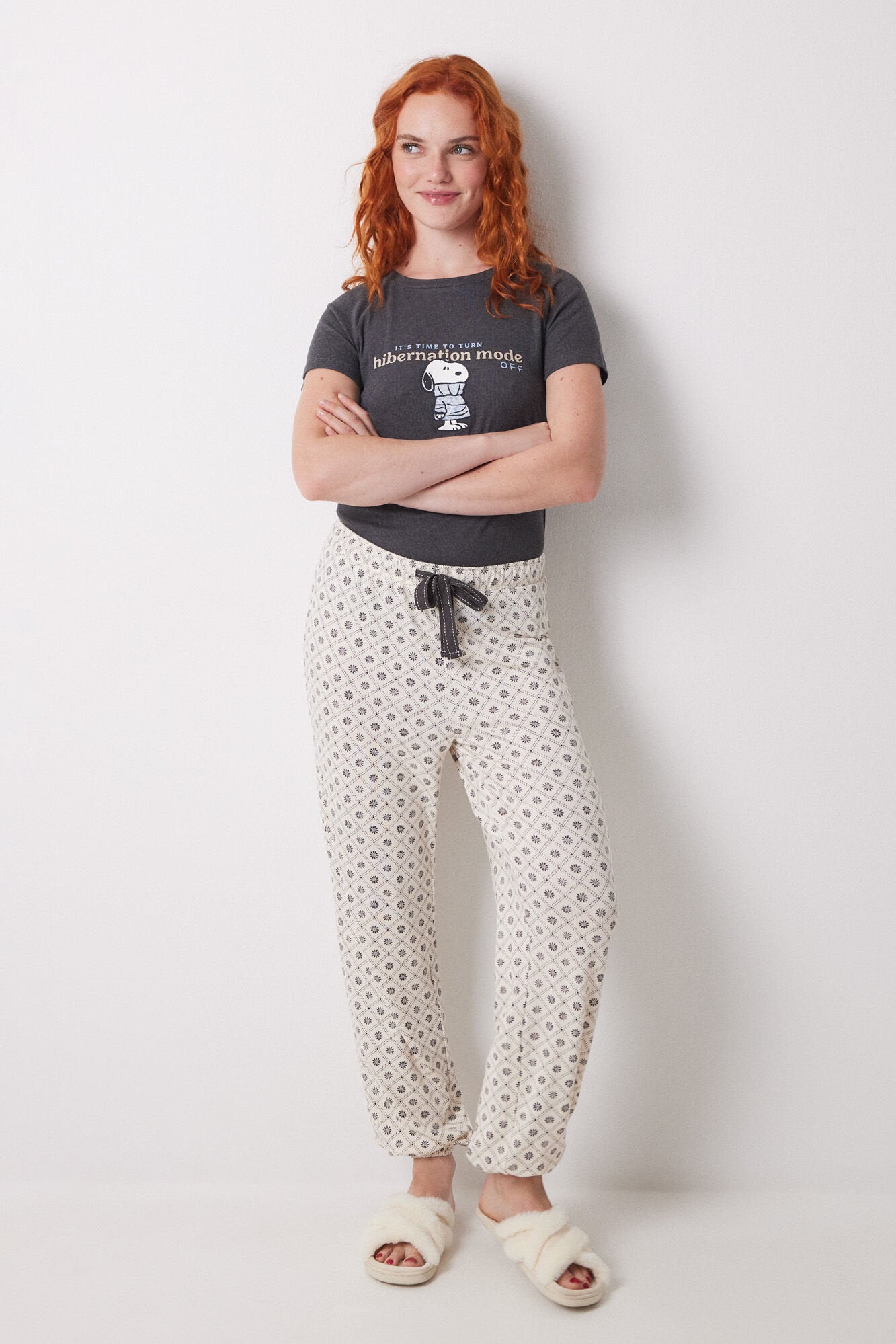 Women Secret_Long Carrot Trouser with Checkered and Floral Print_3709648_96_03
