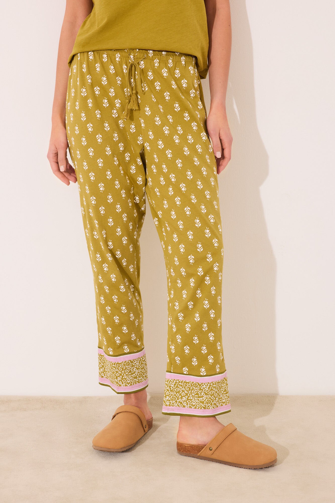 Women Secret_Long Carrot Trouser 100% Cotton Stamp_3709653_09_02