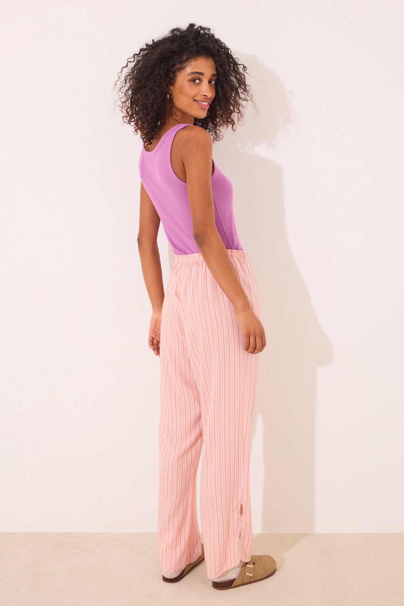 Women Secret_Long Viscose Trouser with Striped Print_3709660_73_05