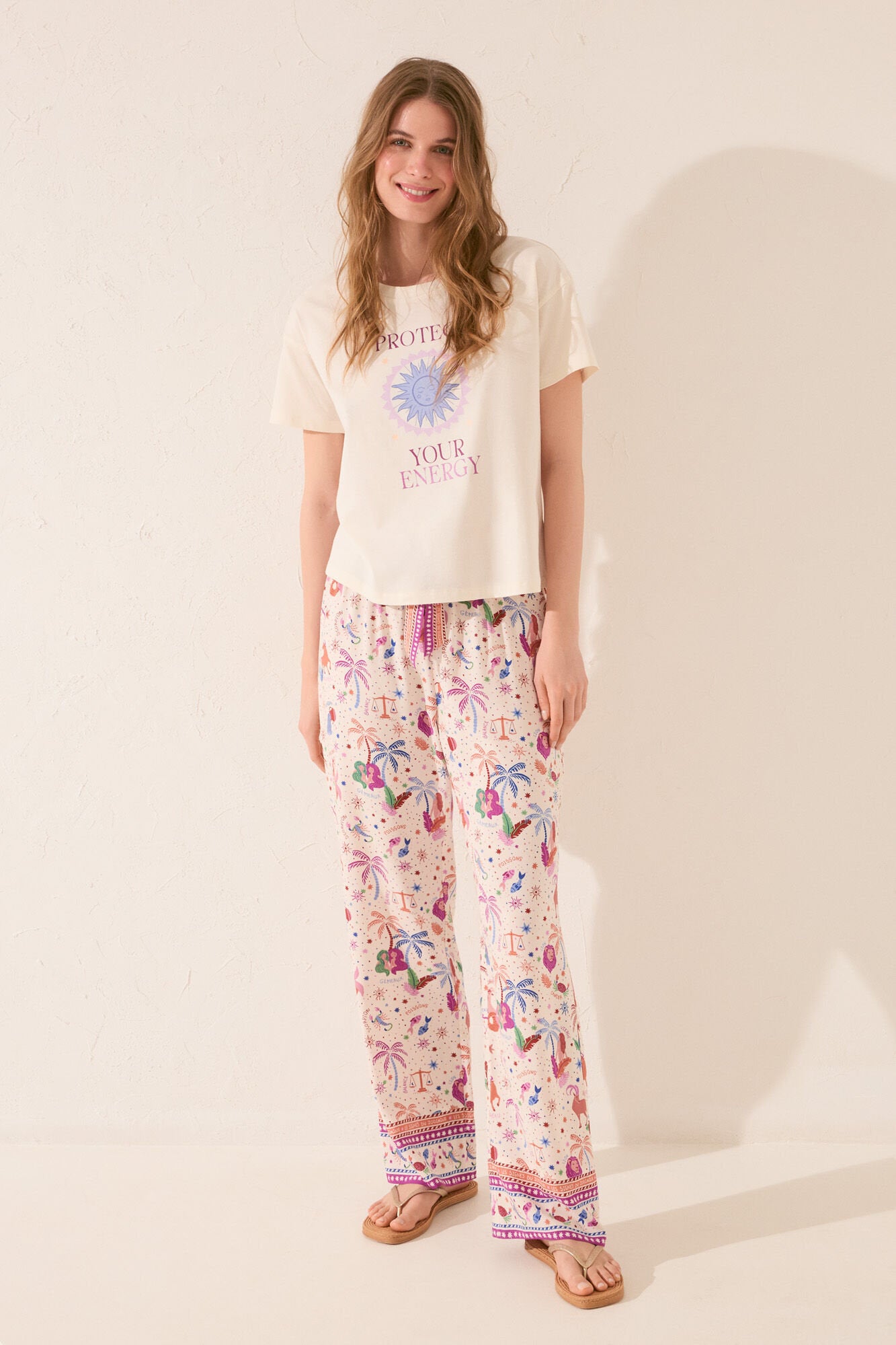 Women Secret_Long Viscose Trouser with Multicoloured Print_3709675_98_06
