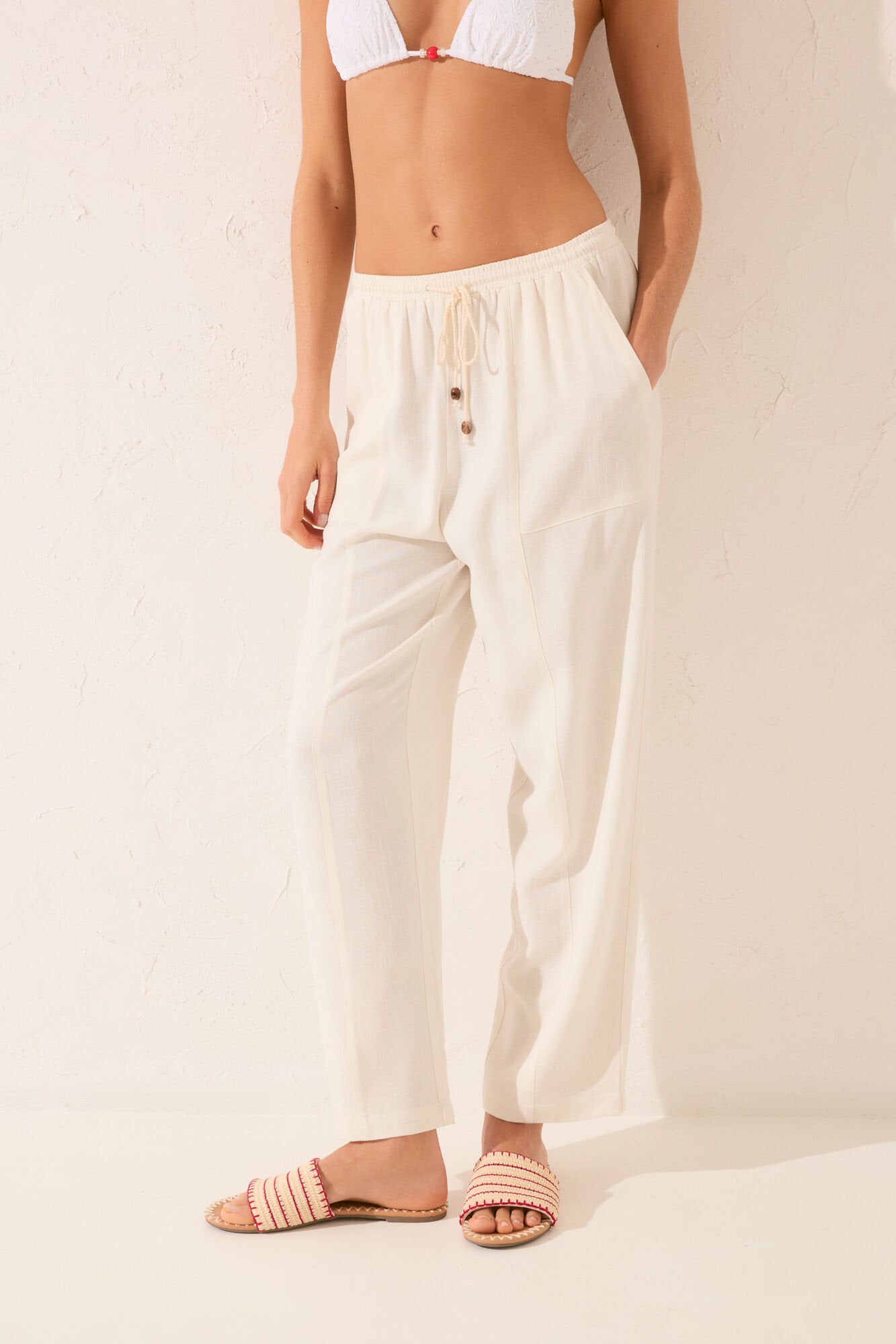 Women Secret_White Linen Capri Trouser_3709678_99_02