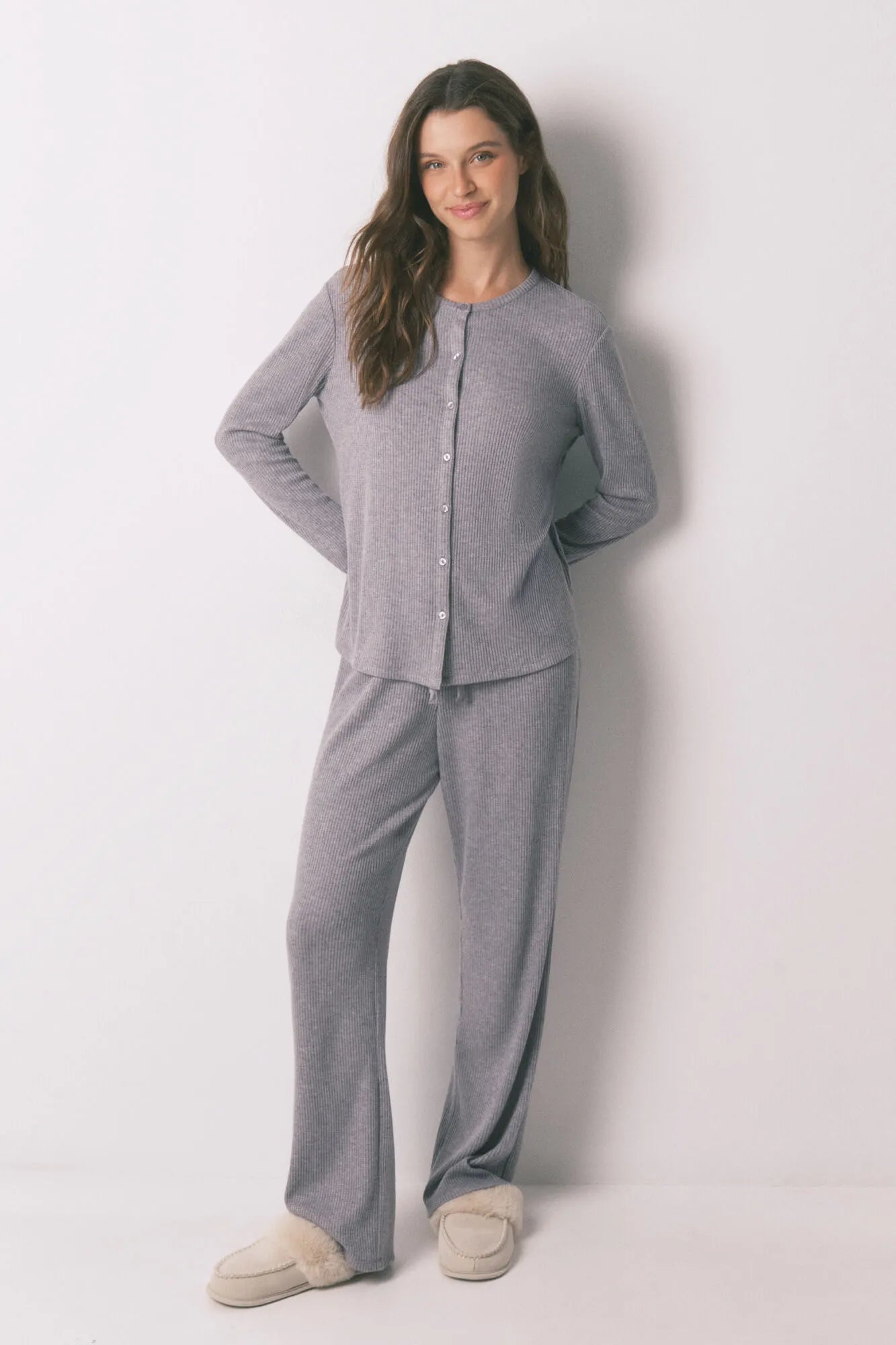 Women Secret_Charcoal Grey_Long Pyjamas Rib in Shiny Grey_3792065_40_02