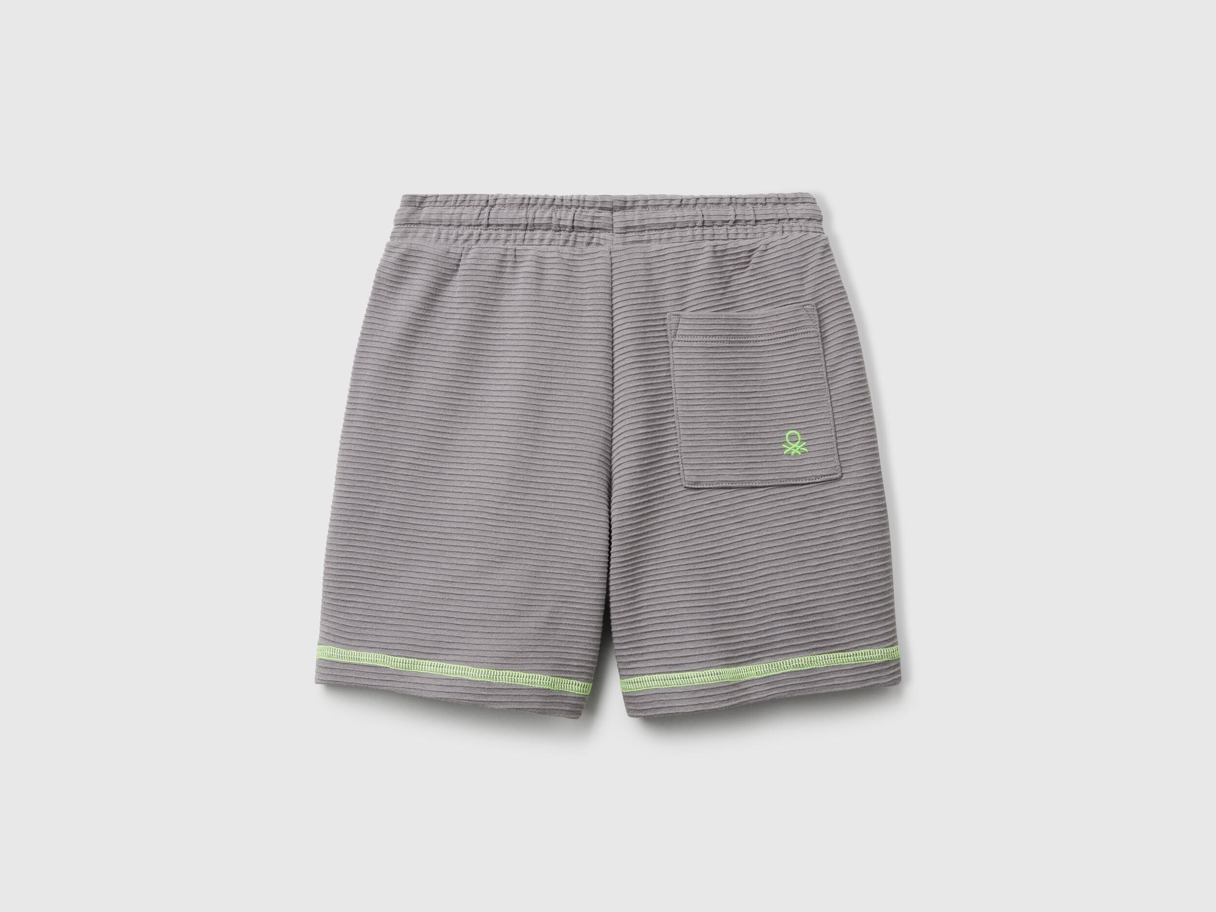 Benetton_Shorts in Light Sweat_38OHG901V_11M_02