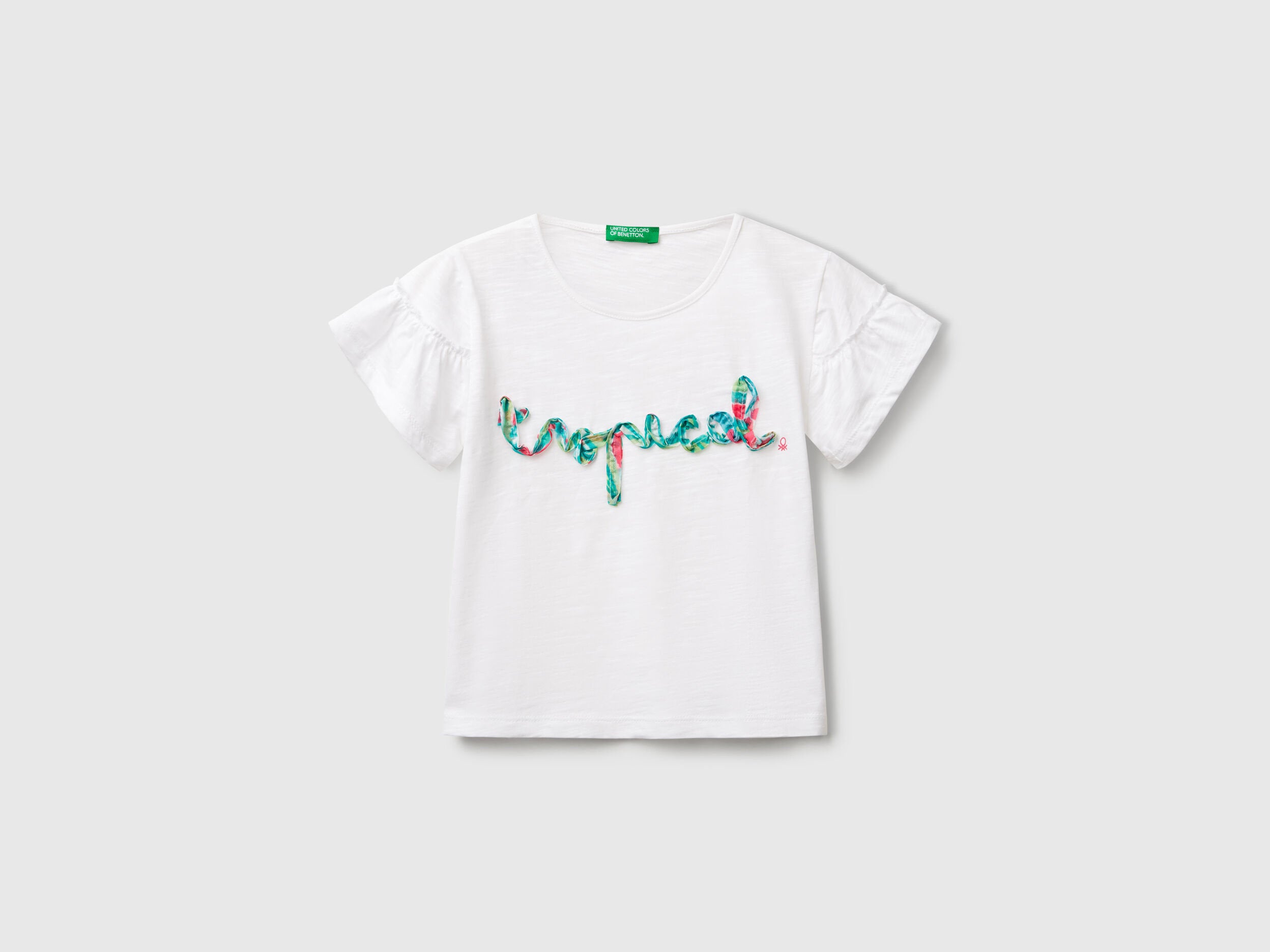 Benetton_T-Shirt with Applique_38V4G10JI_101_01