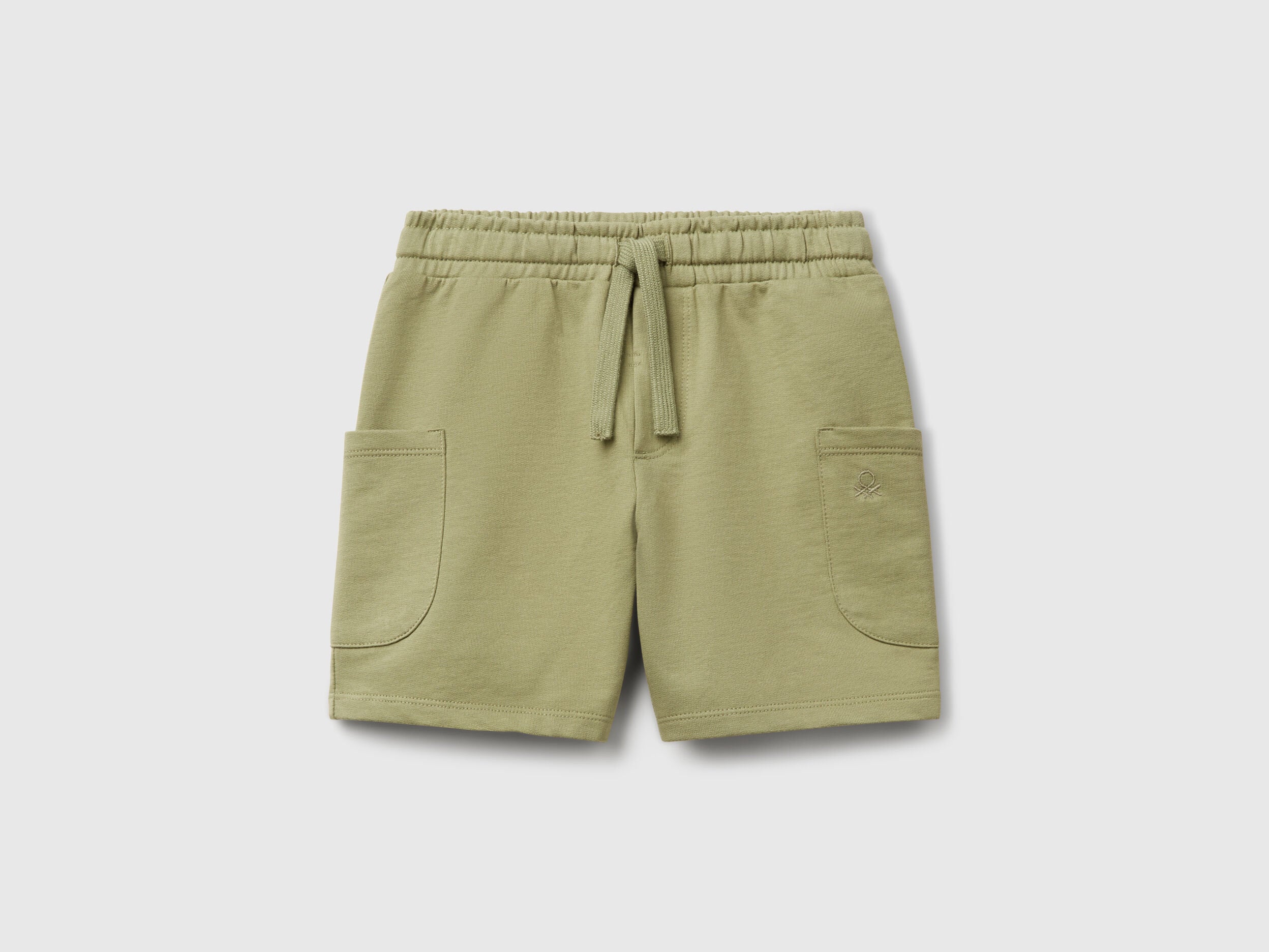 Benetton_Cotton Cargo Shorts_39DJG901C_26K_01
