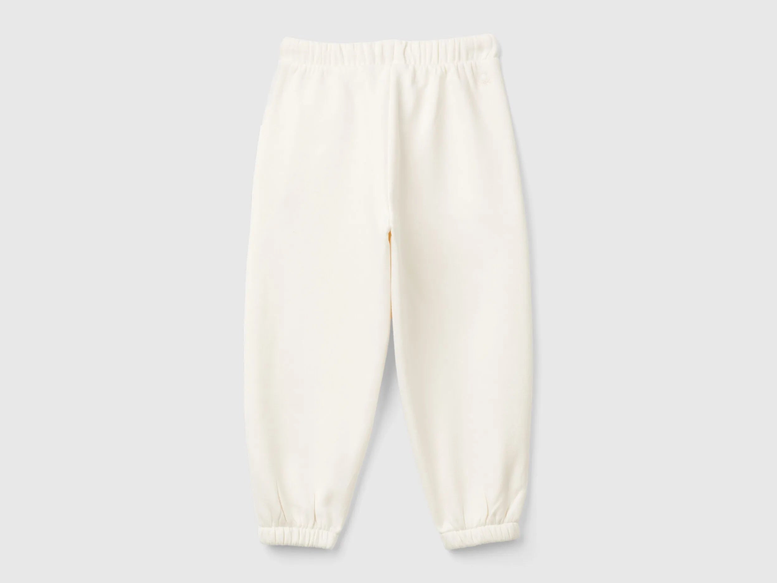 Benetton_Creamy White_Sweat Joggers with Drawstring_39M2GF04F_0R2_02