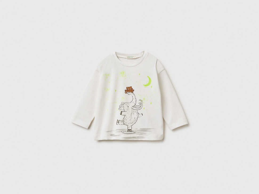 Benetton_Creamy White_T-Shirt with Shiny Print_3ATNA106R_074_01