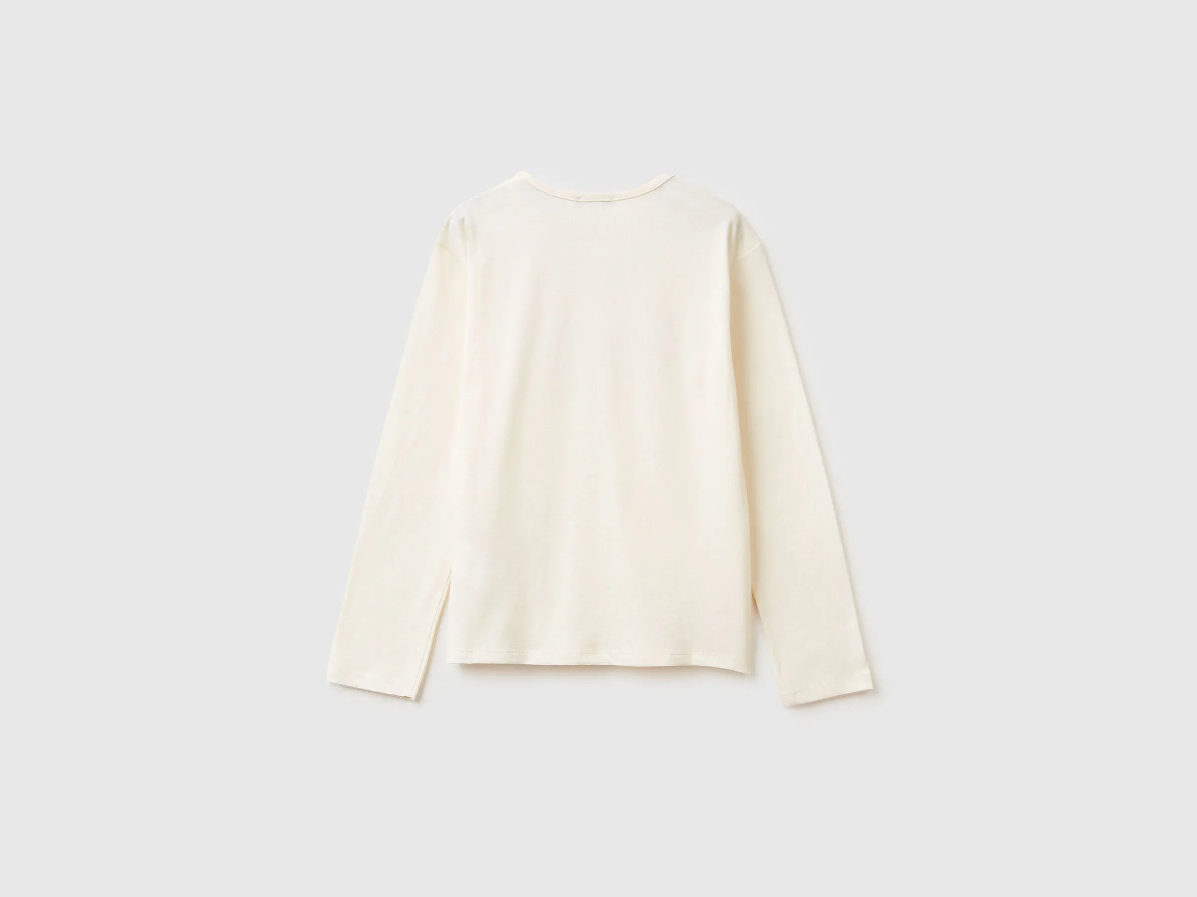 Benetton_Creamy White_T-Shirt in Warm Cotton with Sequins_3ATNC10RG_0R2_02