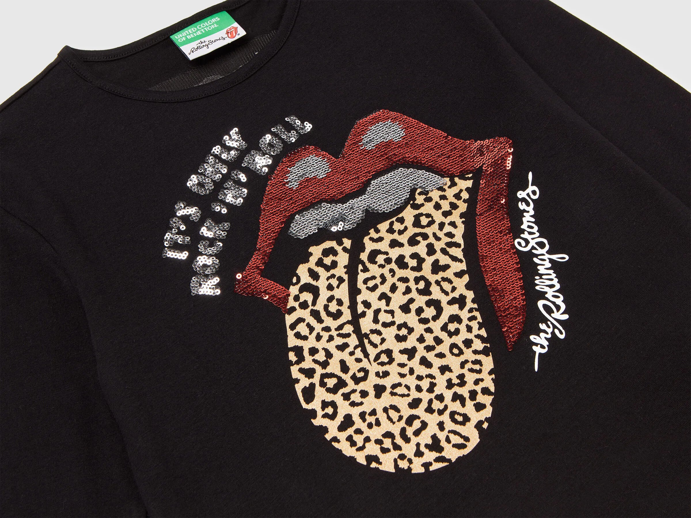 Benetton_Black_Boxy Fit "The Rolling Stones" T-Shirt_3ATNC10RI_100_03