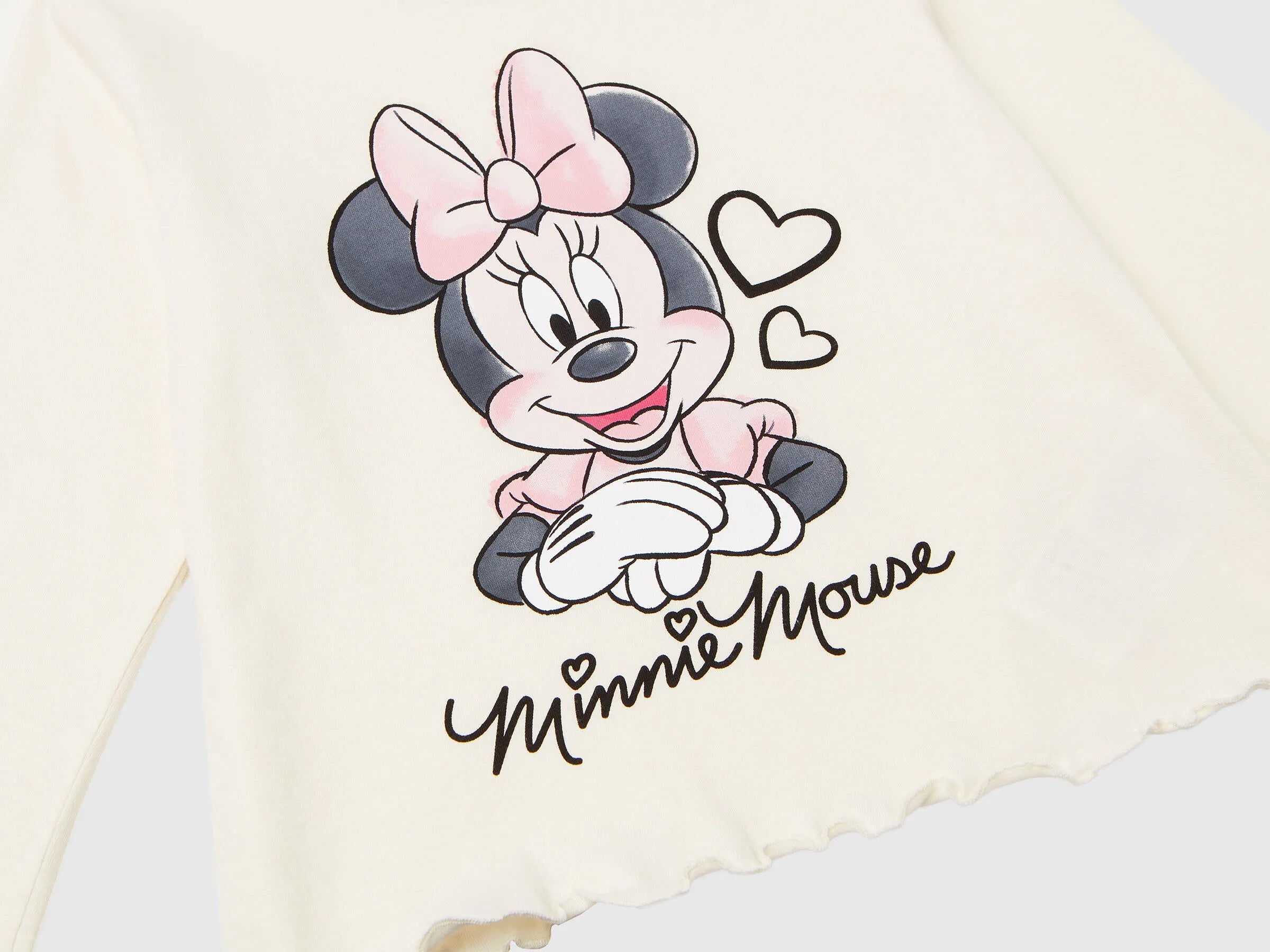 Benetton_Creamy White_T-Shirt with Minnie Mouse Print_3ATNG10L2_0R2_03