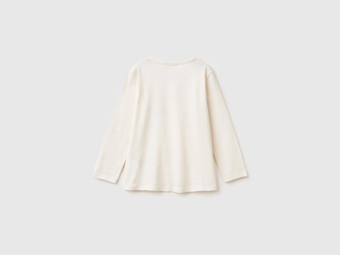 Benetton_Creamy White_T-Shirt with Print and Embroidery_3ATNG10L8_0R2_02