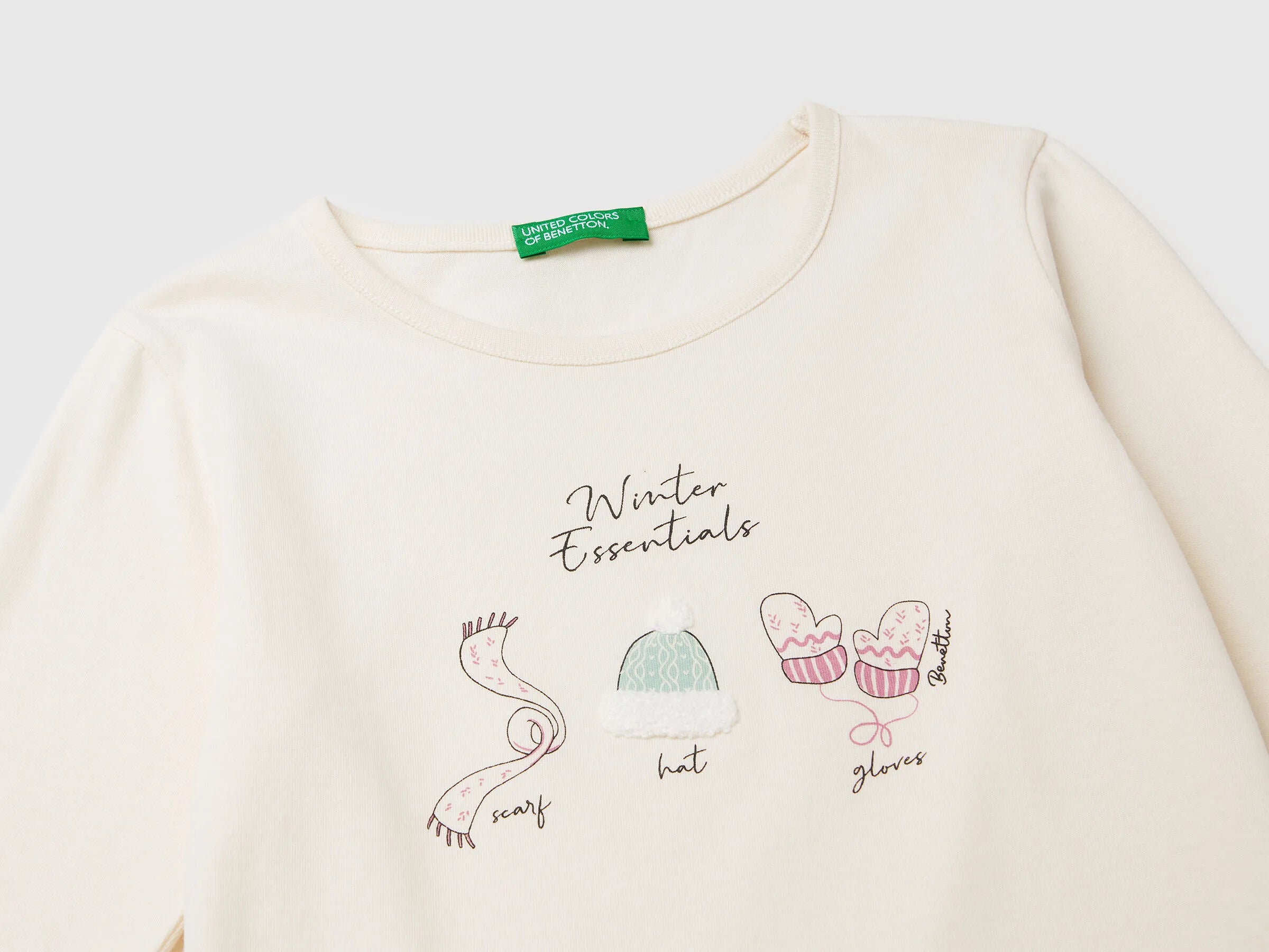 Benetton_White_T-Shirt with Print and Embroidery_3ATNG10L8_0R2_03