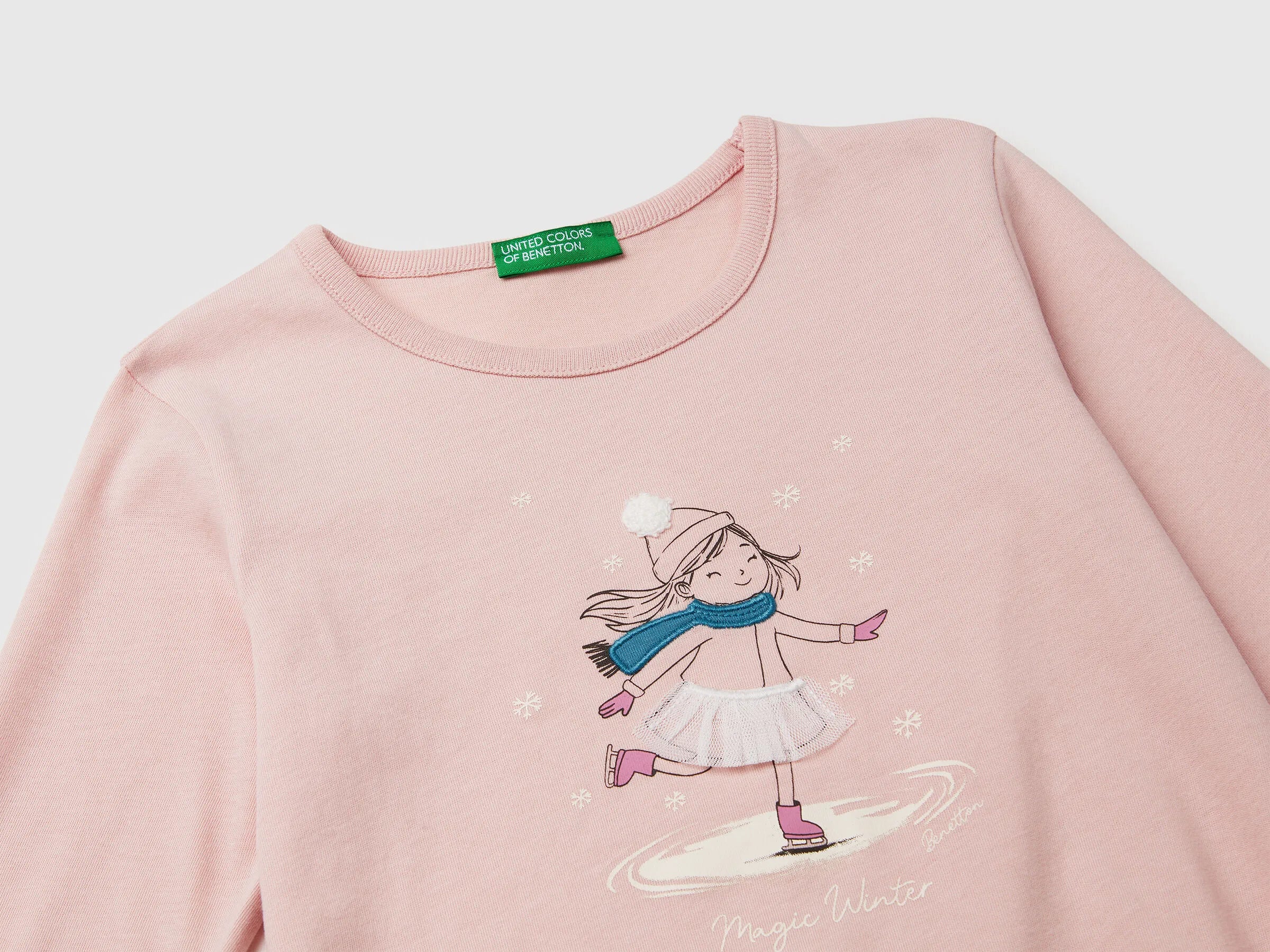 Benetton_Pink_T-Shirt with Print and Embroidery_3ATNG10L8_3V5_03