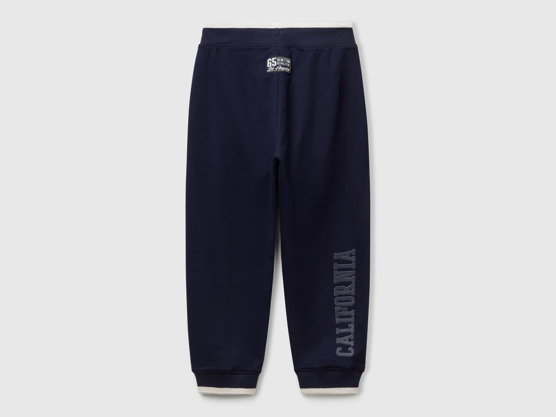 Benetton_Lightweight Sweatpants_3BC1CF065_016_02
