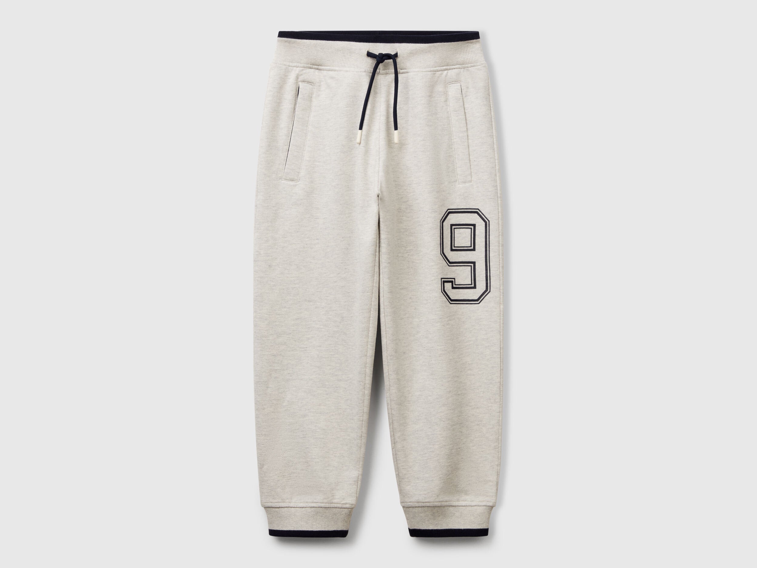 Benetton_Lightweight Sweatpants_3BC1CF065_517_01