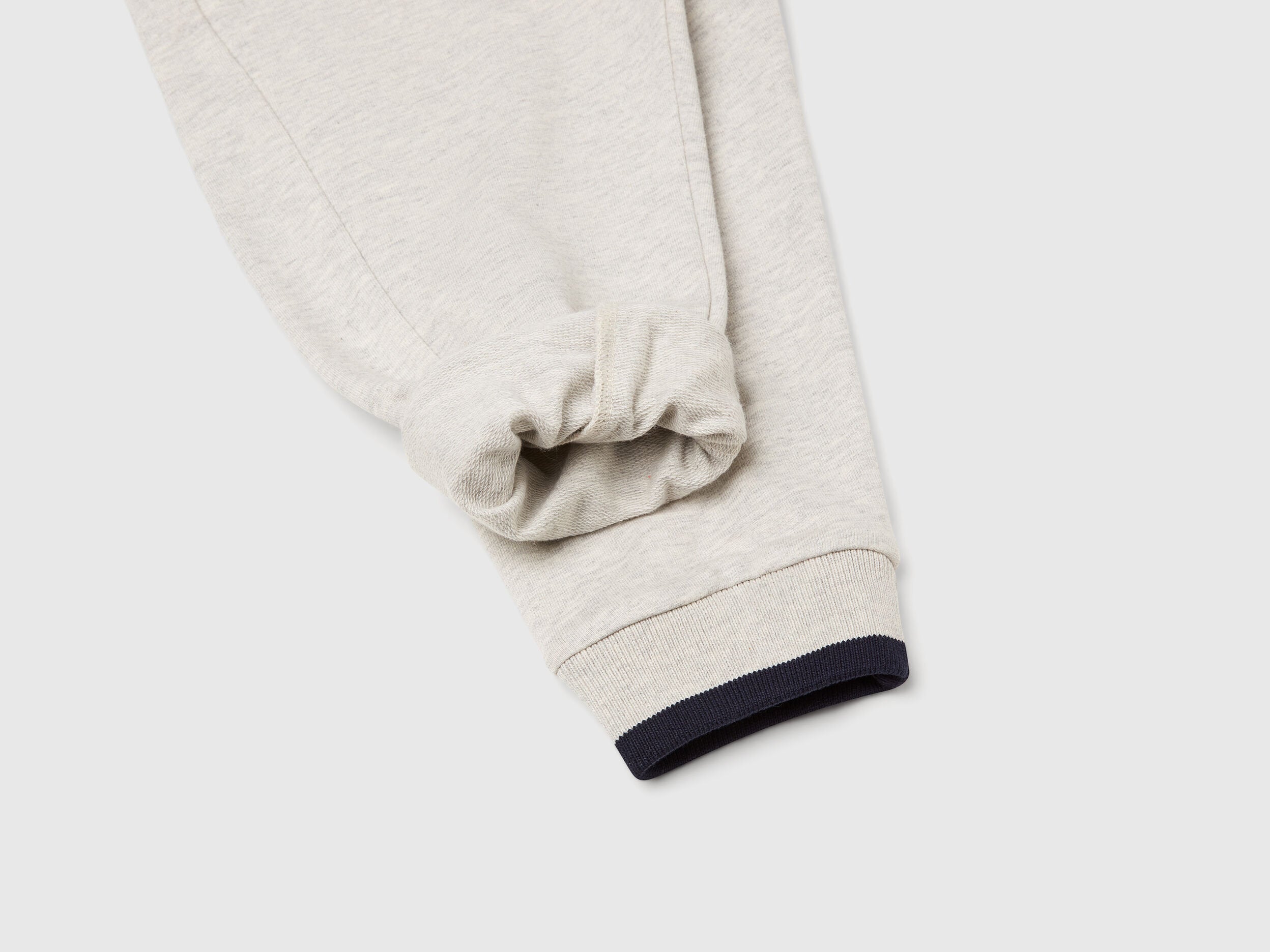 Benetton_Joggers in Lightweight Sweat_3BC1GF04O_517_03