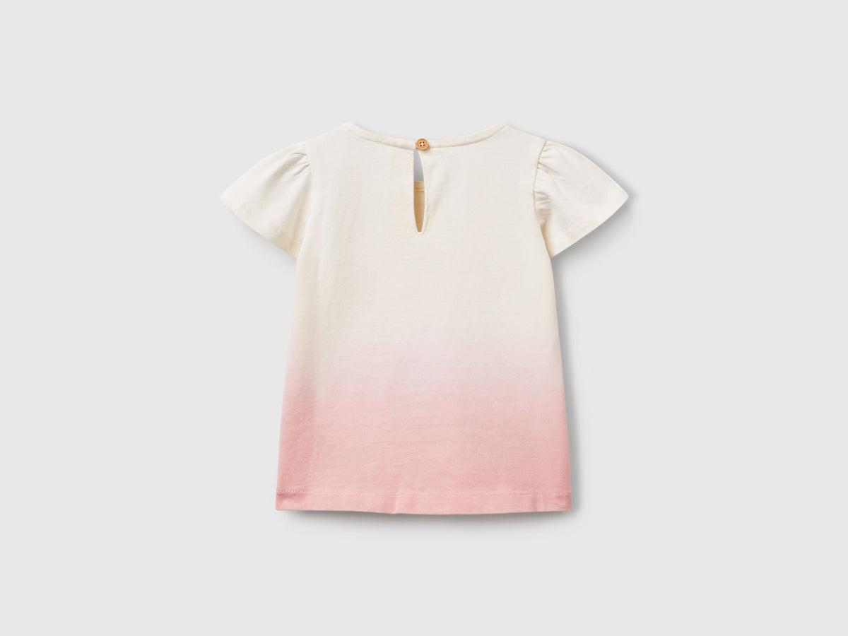 Benetton_Dip-Dye T-Shirt_3BL0A1066_6R2_02