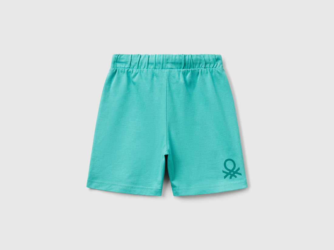 Benetton_Regular Fit Bermudas_3BL0G900Q_08N_02