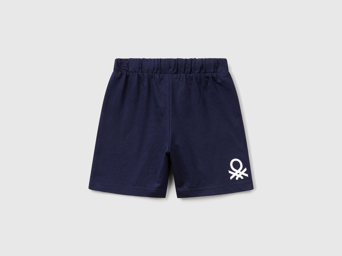 Benetton_Regular Fit Bermudas_3BL0G900Q_252_02