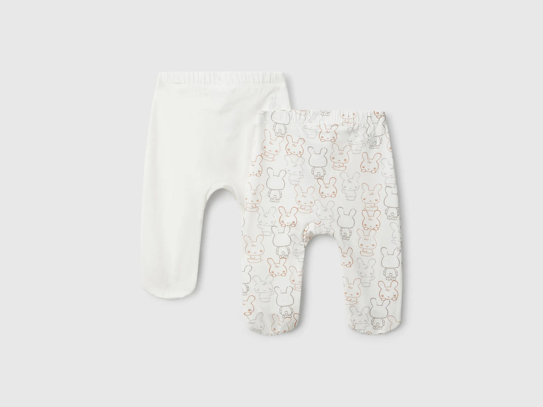 Benetton_Creamy White_Two Pairs of Trousers in Cotton_3DKAAF02H_905_02