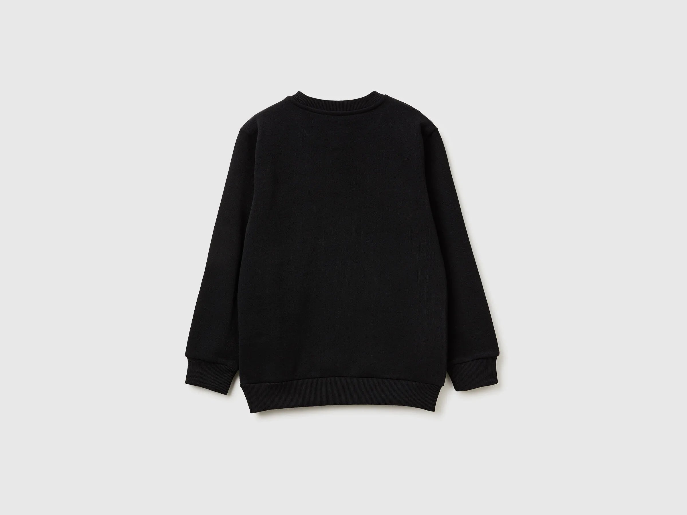 Benetton_Black_Warm Sweatshirt with Logo_3EB5C10R5_100_02