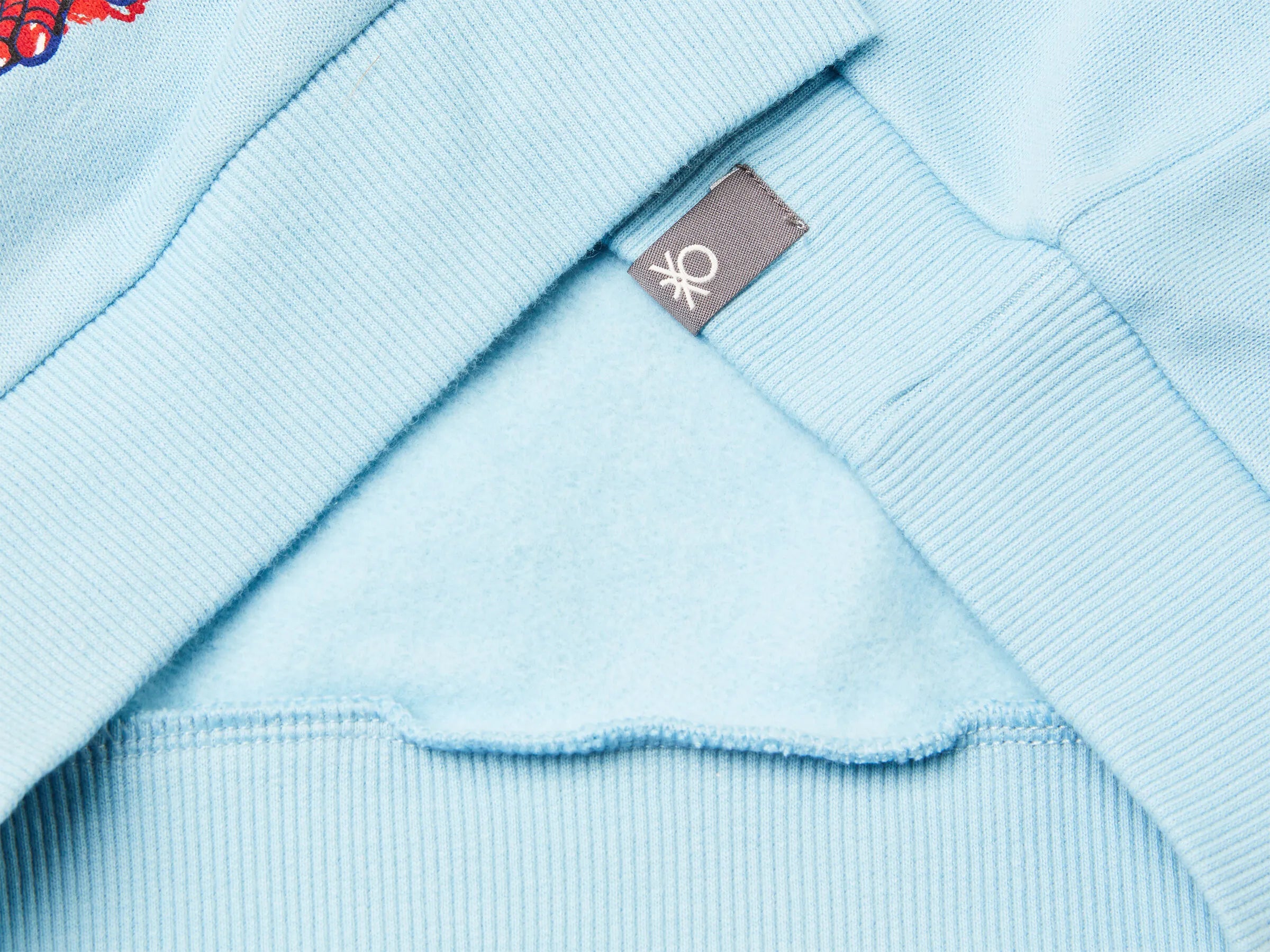 Benetton_Light Blue_Regular Fit Spiderman ©Marvel Sweatshirt_3EB5G10L5_27G_03