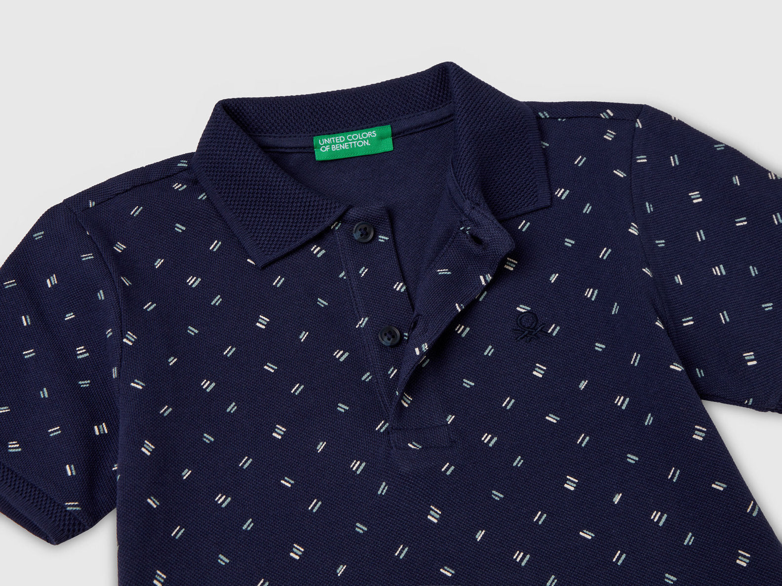 Benetton_Micro Patterned Polo Shirt in Pure Cotton_3H35G300X_64W_03