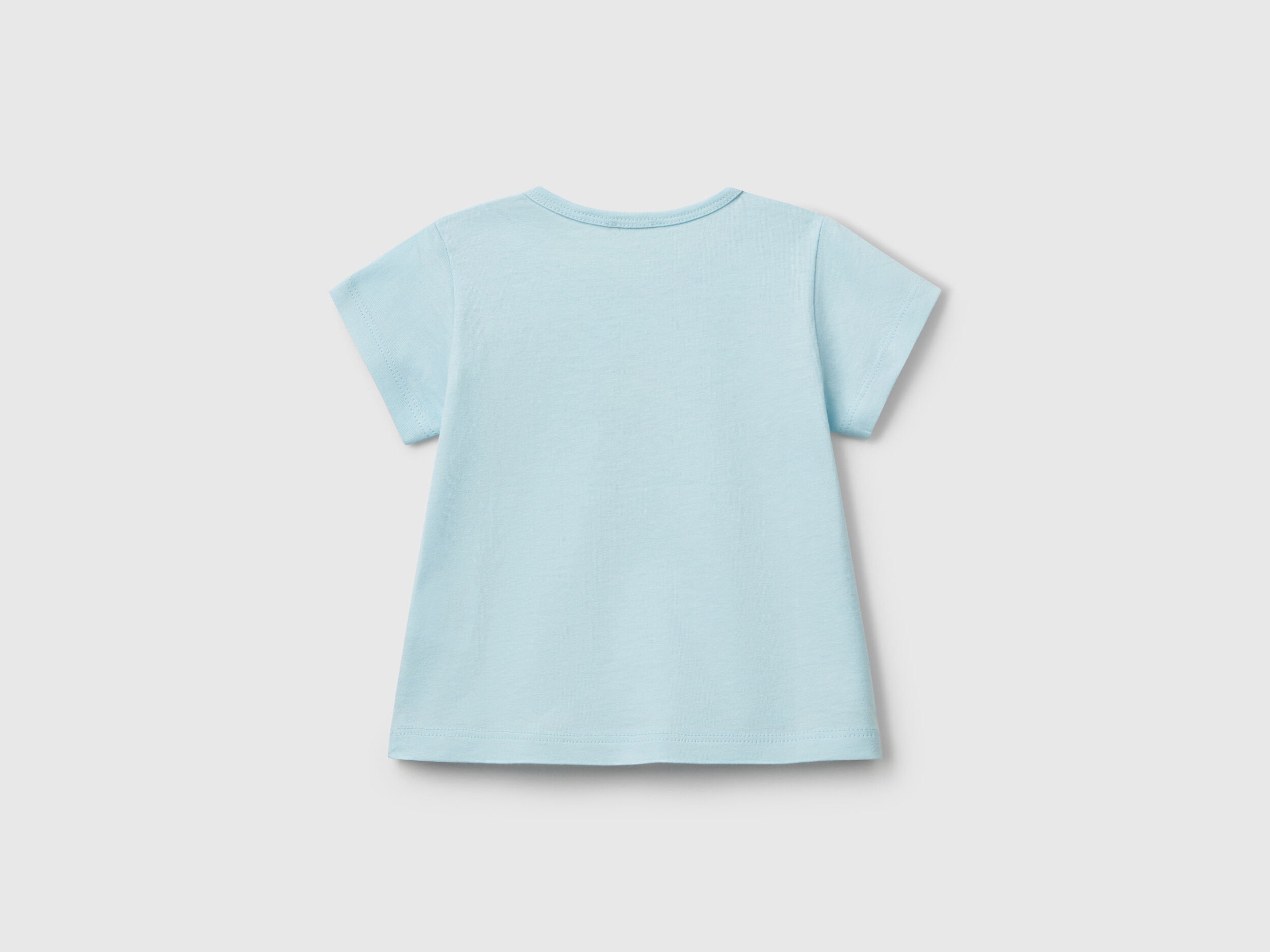 Benetton_Short Sleeve T-Shirt with Print_3I1XA1069_21J_02