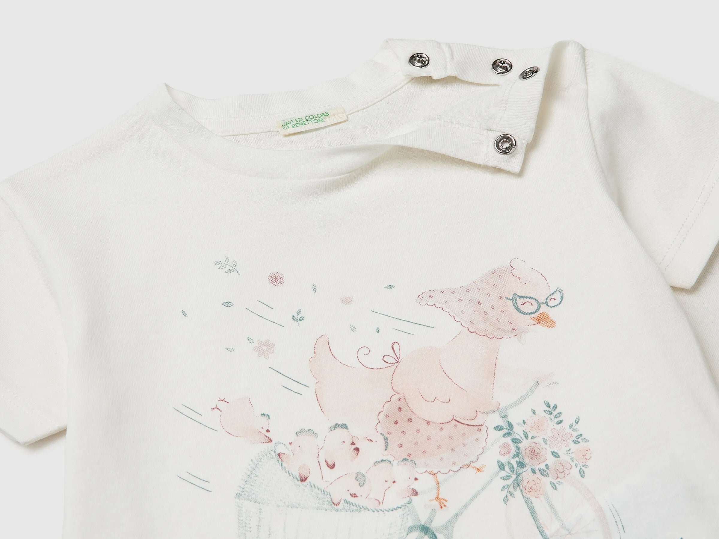 Benetton Creamy White Girls Animal Print T-Shirt SKU: 3I1XA1077_074 Image 03