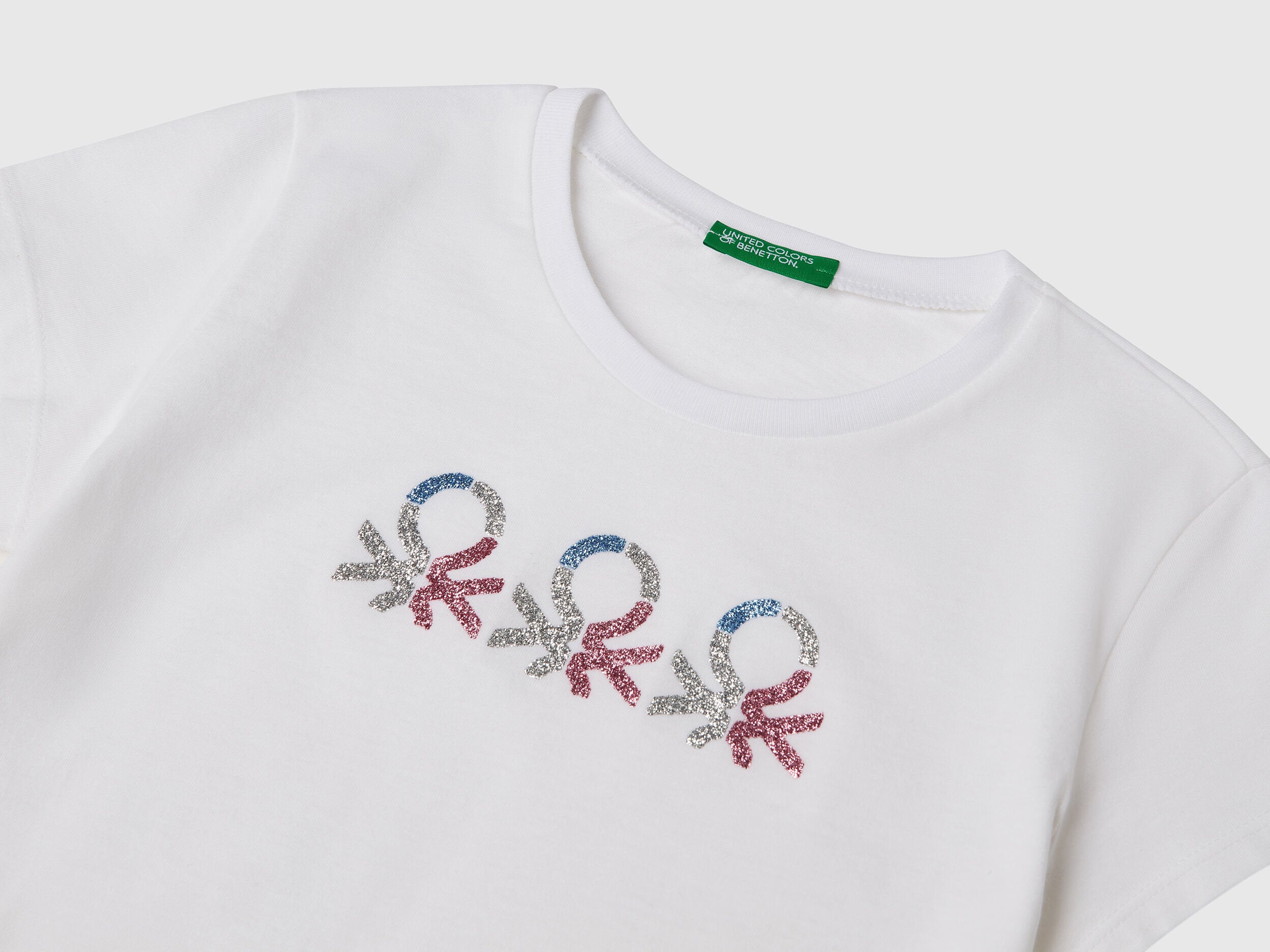 Benetton_T-Shirt with Glittery Logo in Cotton_3I1XC10MZ_101_03