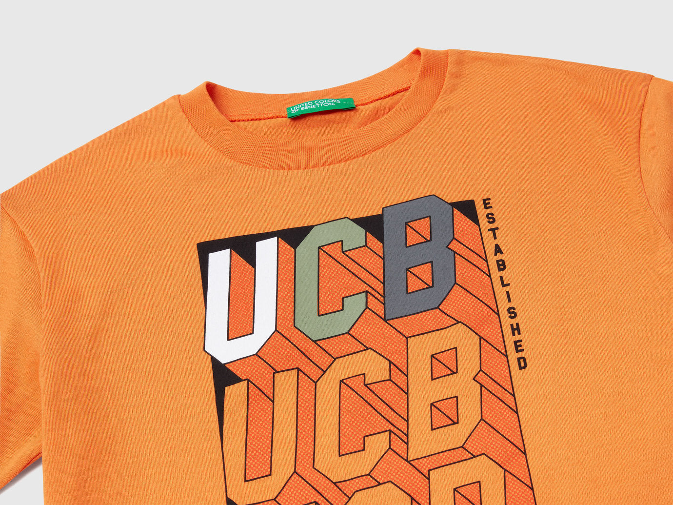 Benetton_Short Sleeve T-Shirt in 100% Cotton_3I1XC10N3_1L6_03