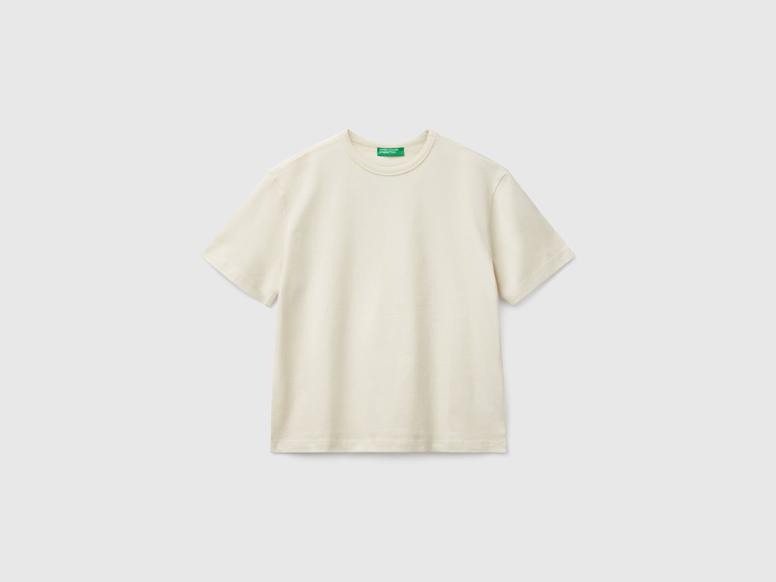 Benetton_Oversized Fit T-Shirt_3I1XC10NL_00V_01