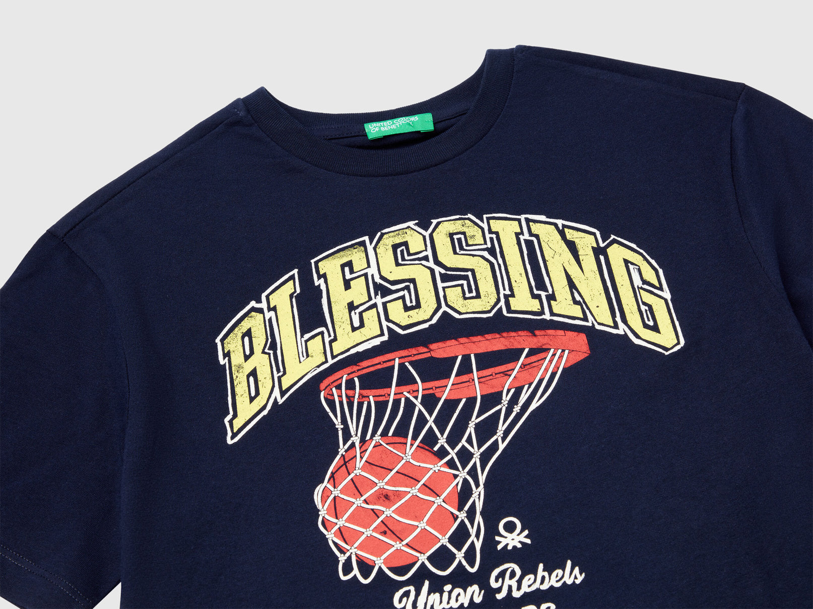 Benetton_Short Sleeve T-Shirt in Organic Cotton_3I1XC10O4_016_03