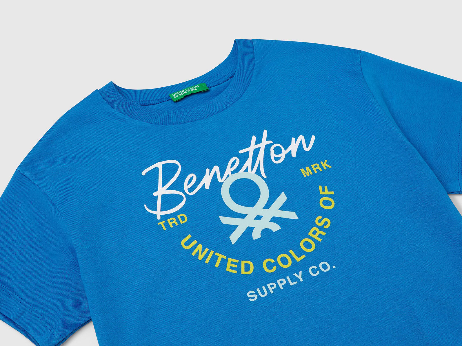 Benetton_T-Shirt with Logo_3I1XC10OO_05Q_03