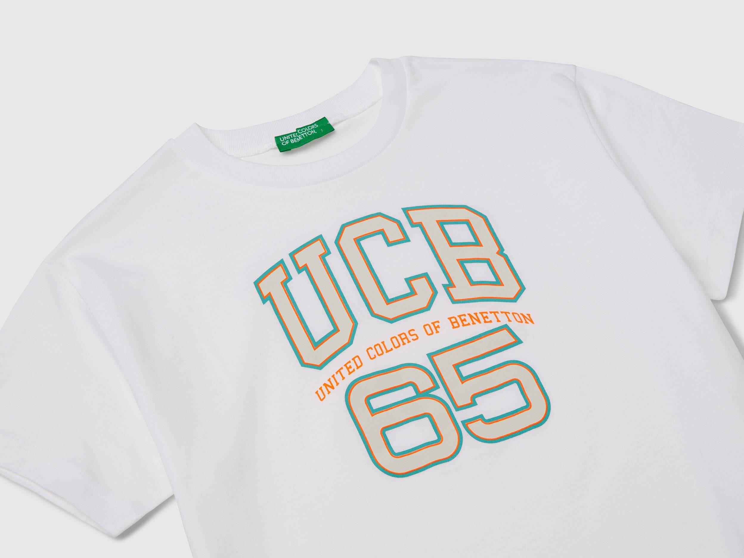 Benetton_T-Shirt with Logo_3I1XC10OO_101_03