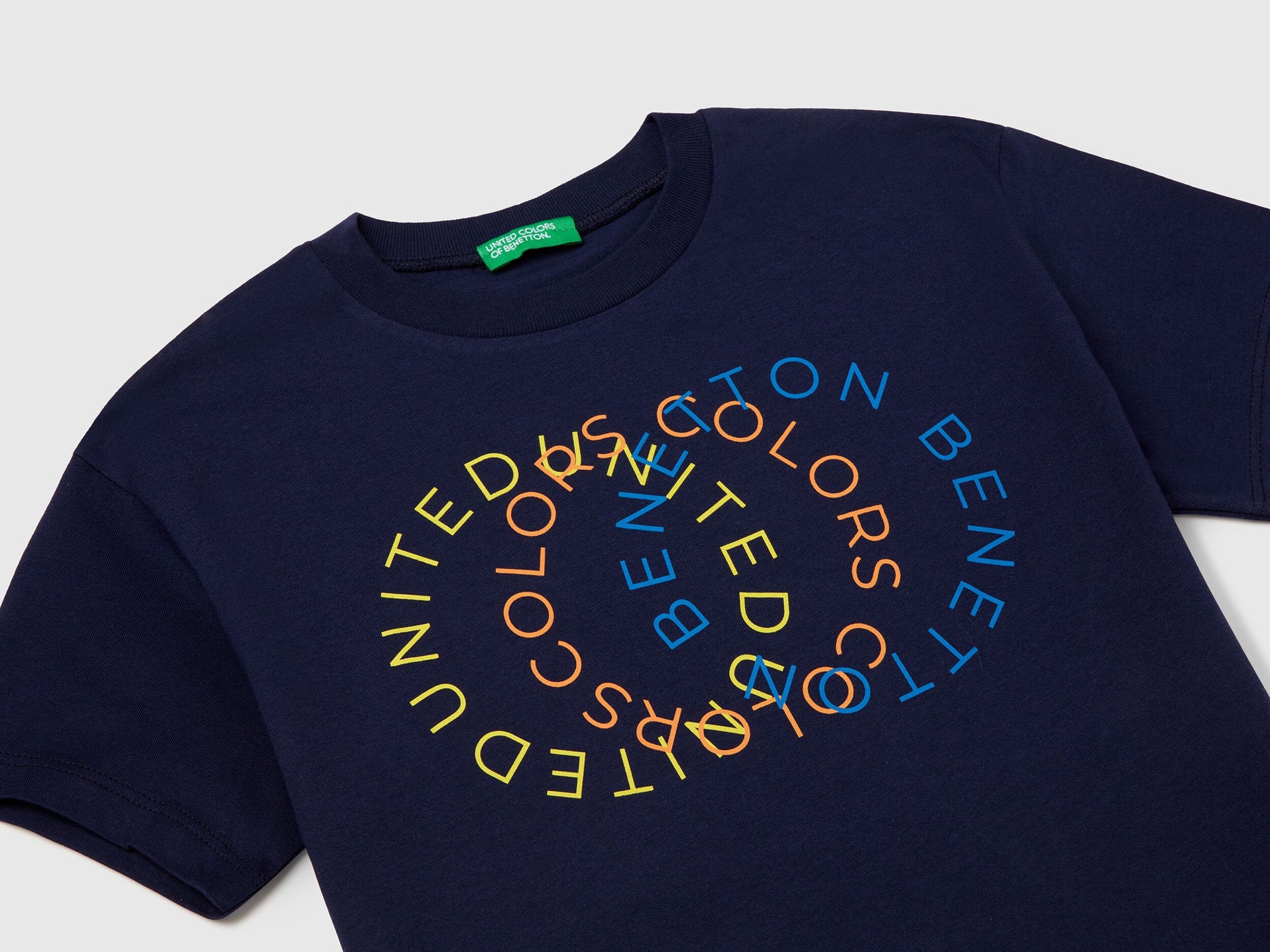 Benetton_T-Shirt with Logo_3I1XC10OO_252_03