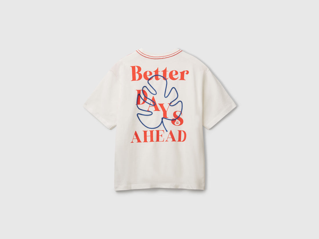 Benetton_T-Shirt with Slogan Print and Embroidery_3I1XC10P4_074_02